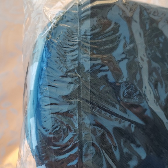 Zebra print Bean Pot Tote, insulated. New. Not personalized. Solid black top. - Picture 8 of 10